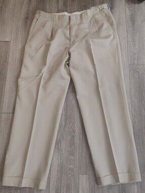 Haggar Men's Dress Pants 40 X 30 Tan Slacks